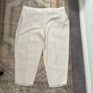 NWT: Vince Soft Tailored Pants